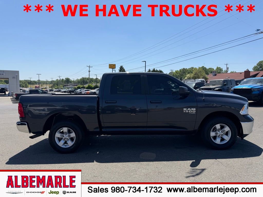 Used 2021 RAM 1500 Classic SLT AWD/4WD image 2