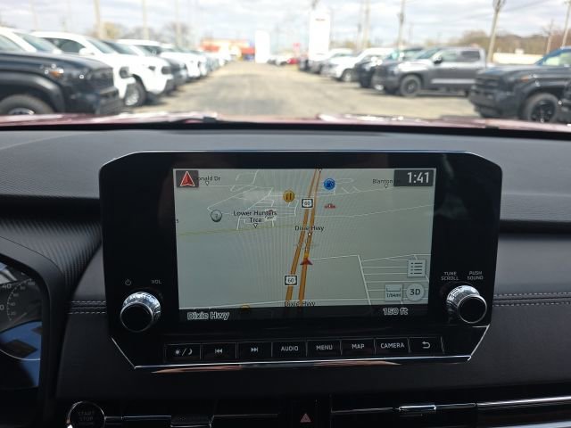 Used 2023 Mitsubishi Outlander SE image 16