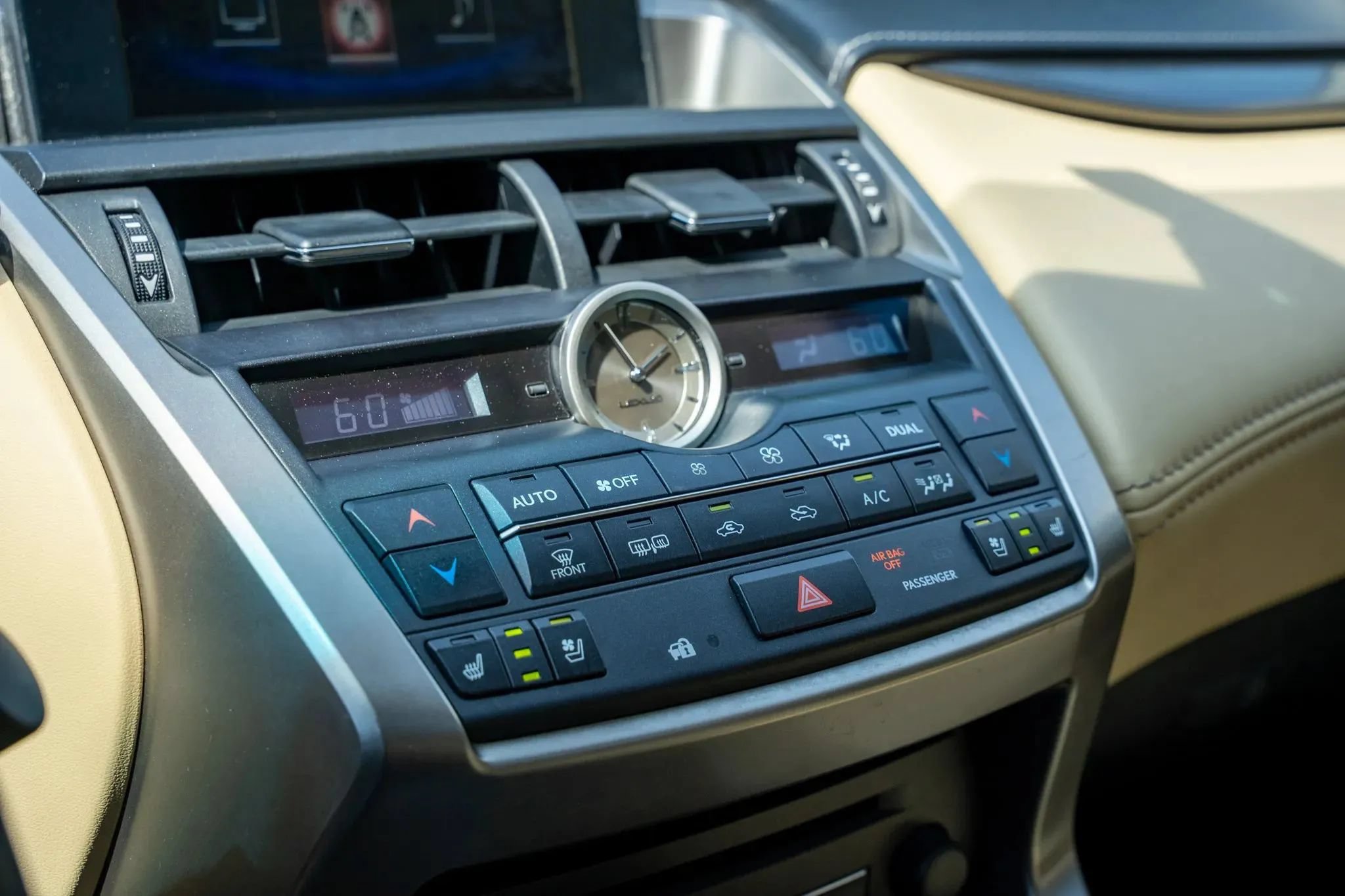 Used 2016 Lexus NX 200t FWD w/ Premium Package image 21