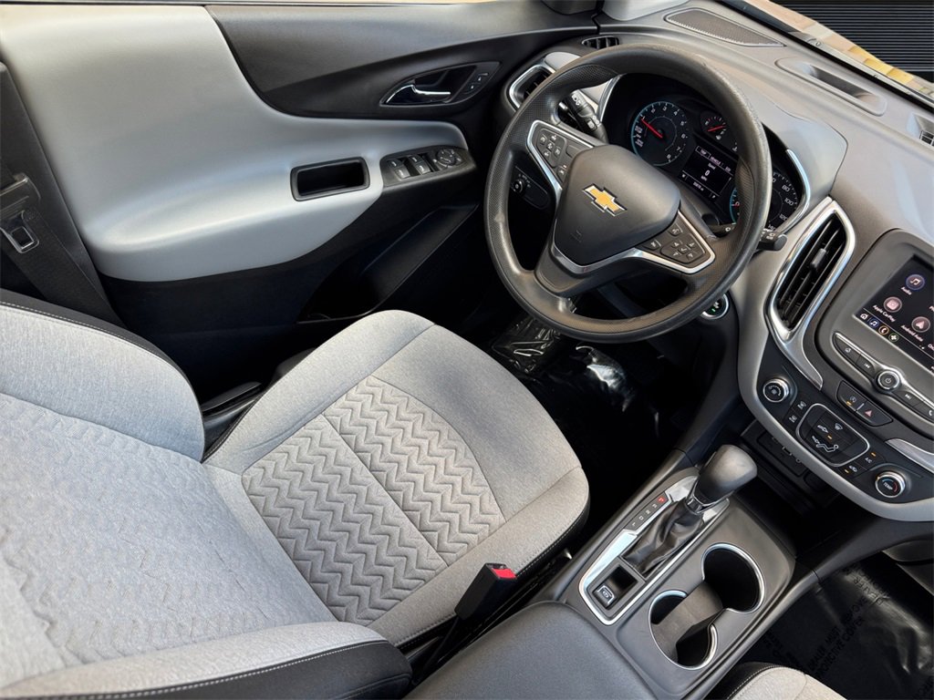 Used 2022 Chevrolet Equinox LS image 15