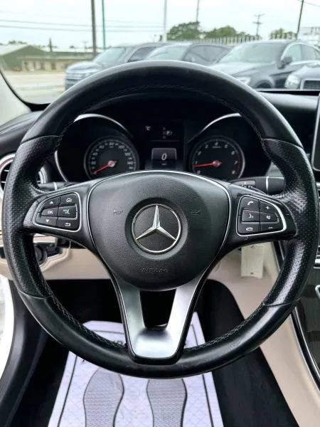 Used 2015 Mercedes-Benz C 300 4MATIC Sedan image 29