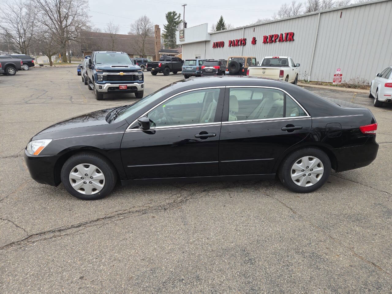 Used 2004 Honda Accord LX image 5