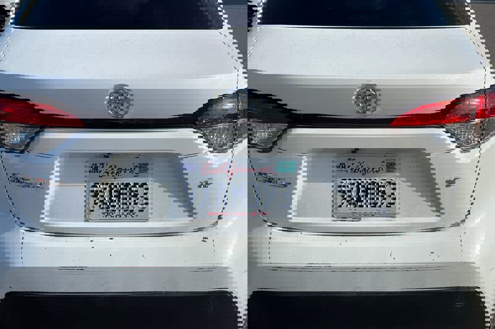 Used 2021 Toyota Corolla LE FWD image 19