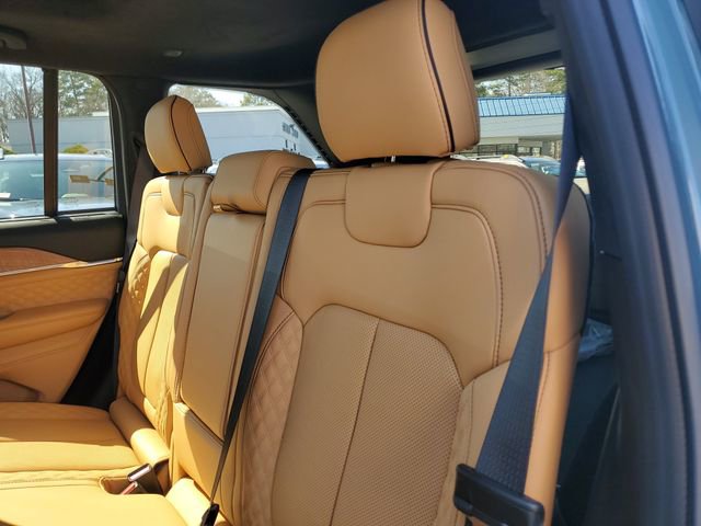 New 2026 Jeep Grand Cherokee Summit image 15