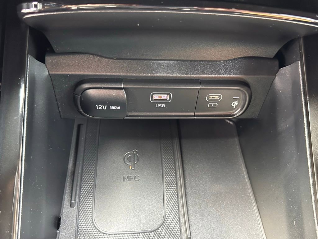 Used 2024 Kia Telluride SX image 31