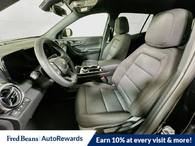 New 2027 Chevrolet Equinox LT AWD/4WD image 17