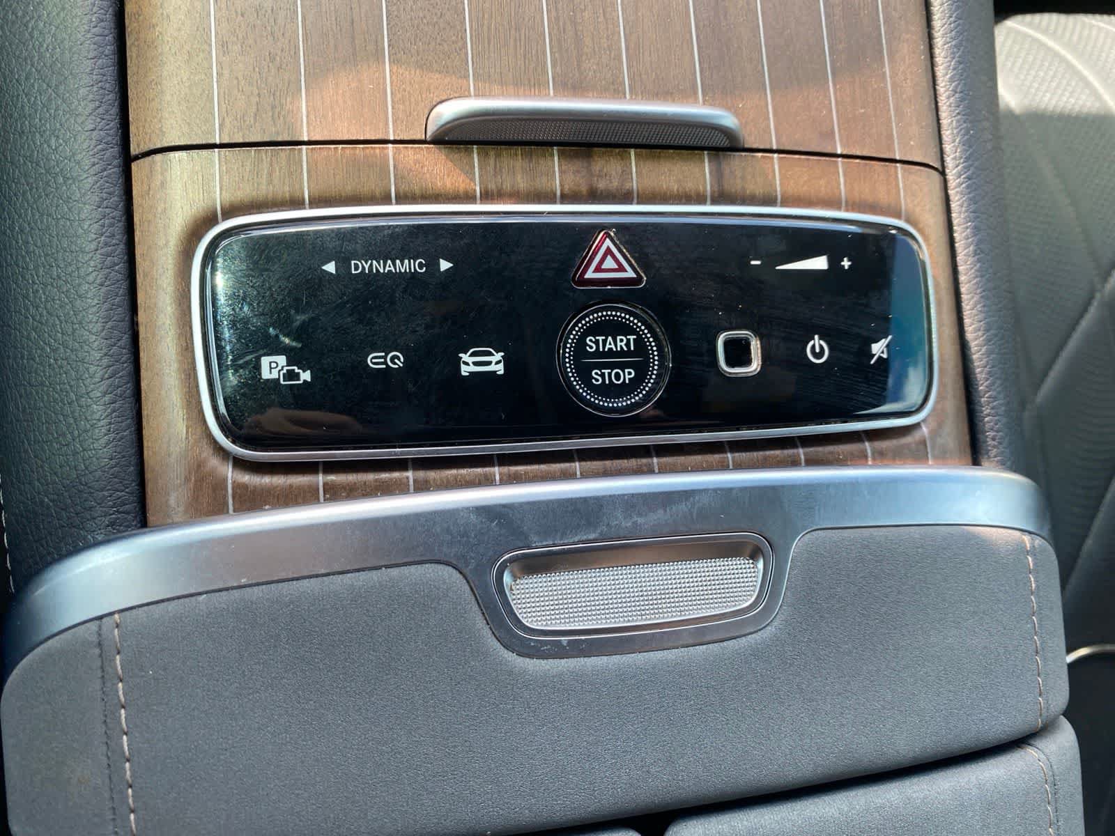 Used 2023 Mercedes-Benz EQS 580 4MATIC Sedan image 16