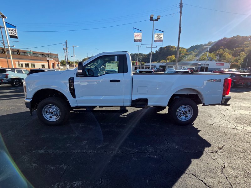 New 2027 Ford F250 XL w/ XL Chrome Package AWD/4WD image 4
