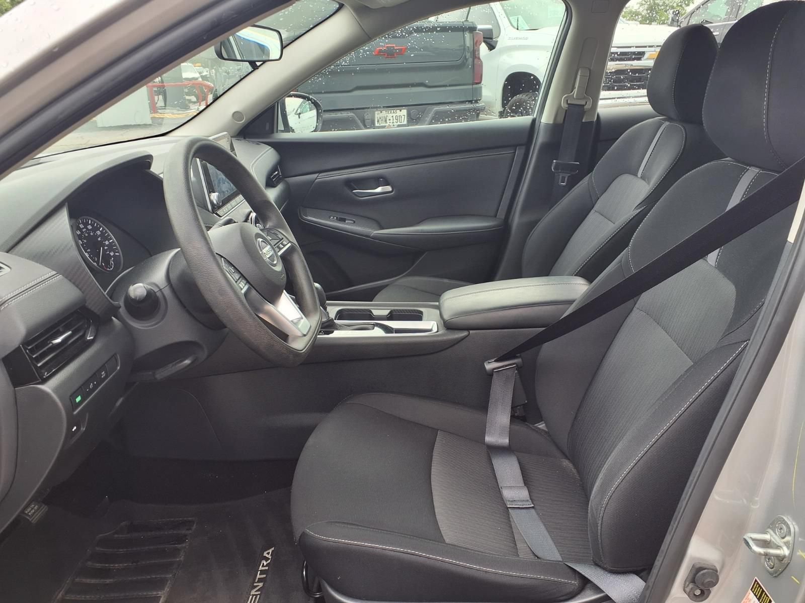 Used 2023 Nissan Sentra SV FWD image 17