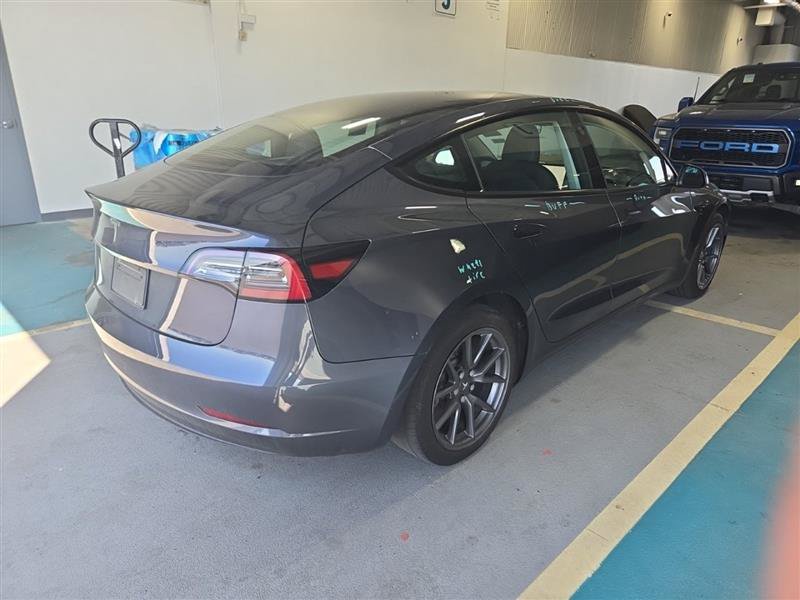 Used 2023 Tesla Model 3 Standard Range RWD image 9