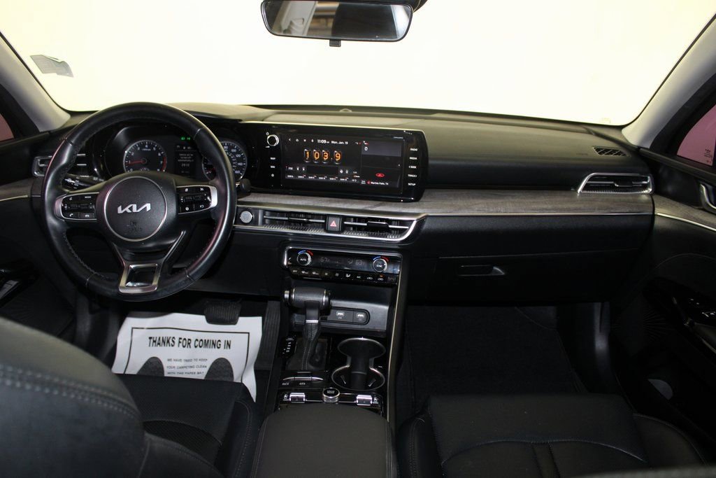 Used 2022 Kia K5 EX image 13