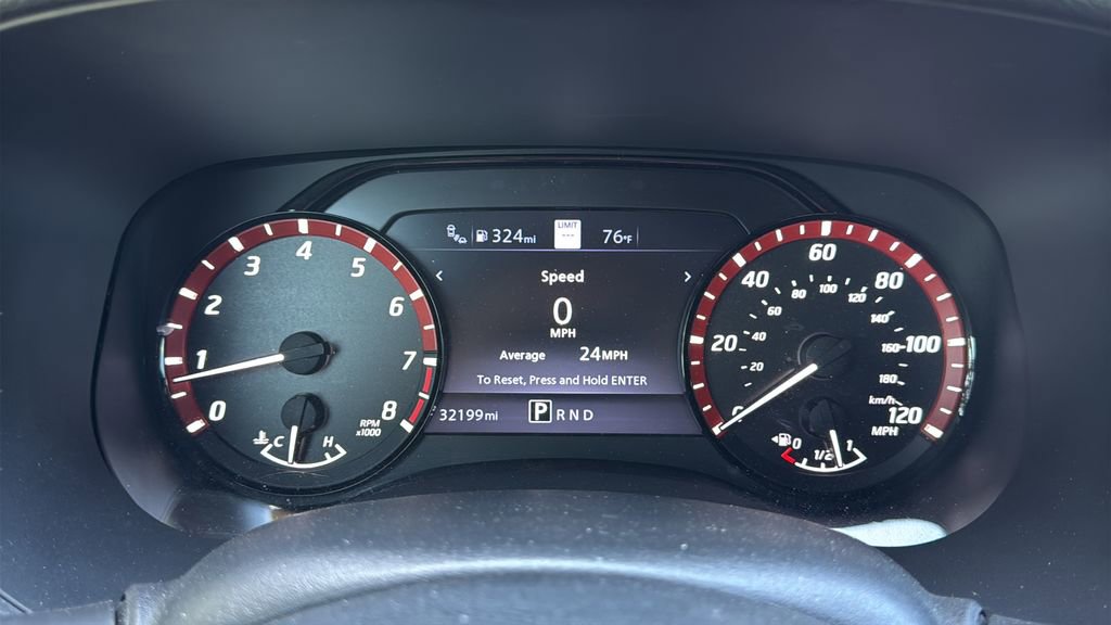 Used 2022 Nissan Frontier Pro-X image 10