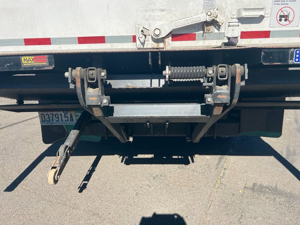 Used 2023 Isuzu NPR RWD image 6