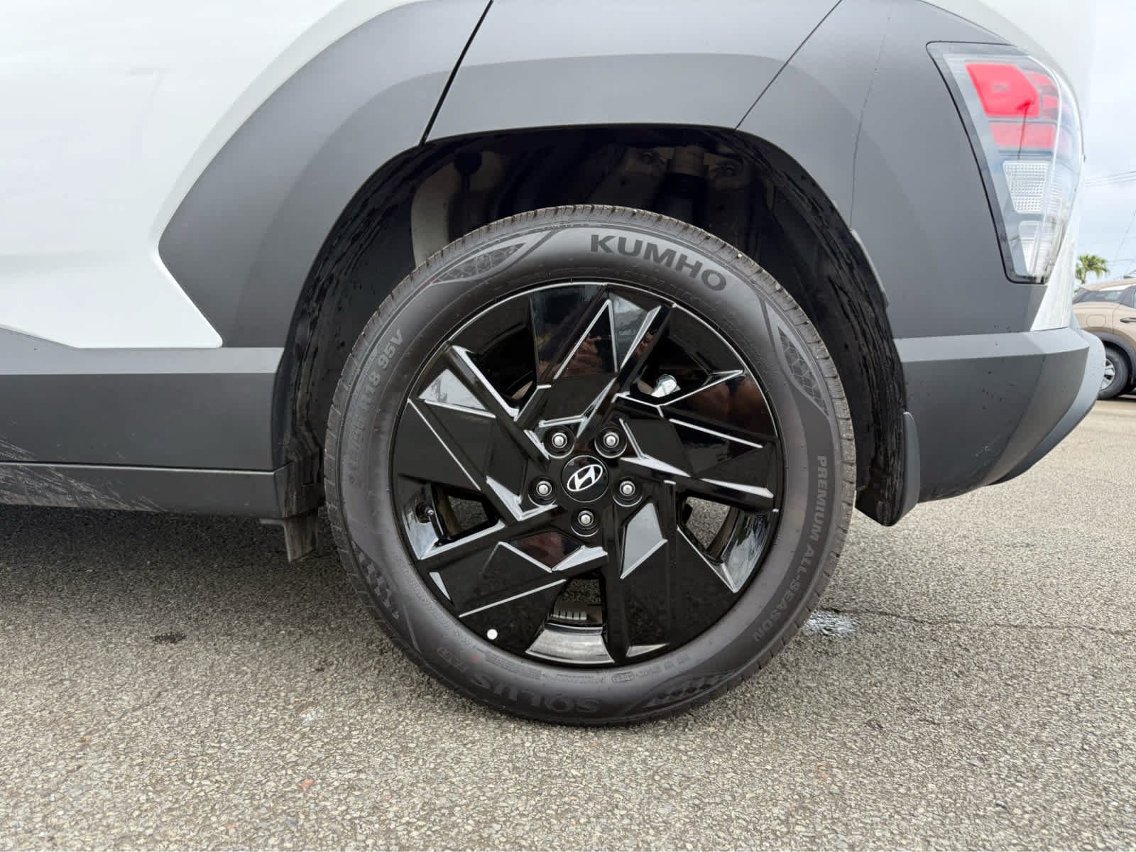 Used 2026 Hyundai Kona SEL Sport FWD image 5