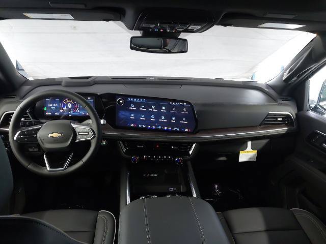 New 2026 Chevrolet Suburban Premier w/ Sun And Tow Package AWD/4WD image 5