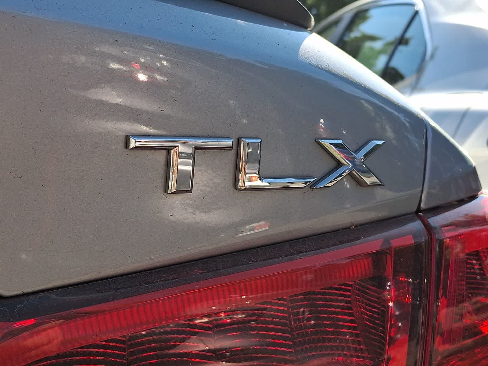 Used 2018 Acura TLX w/ Technology Package AWD/4WD image 6