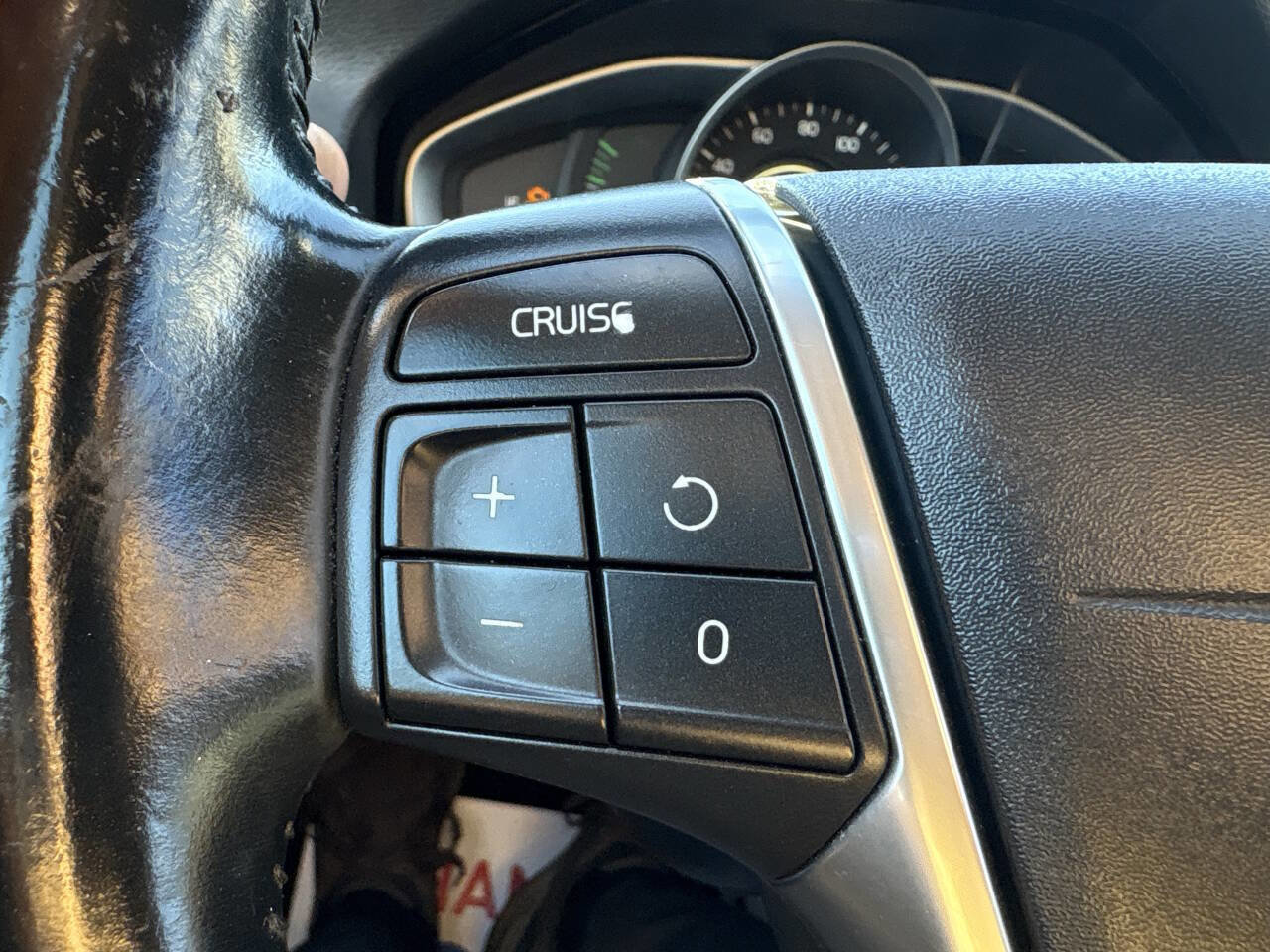 Used 2014 Volvo S60 T5 image 32