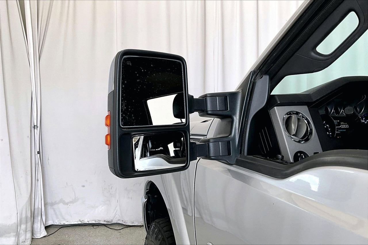 Used 2015 Ford F350 Lariat w/ Lariat Ultimate Package image 10