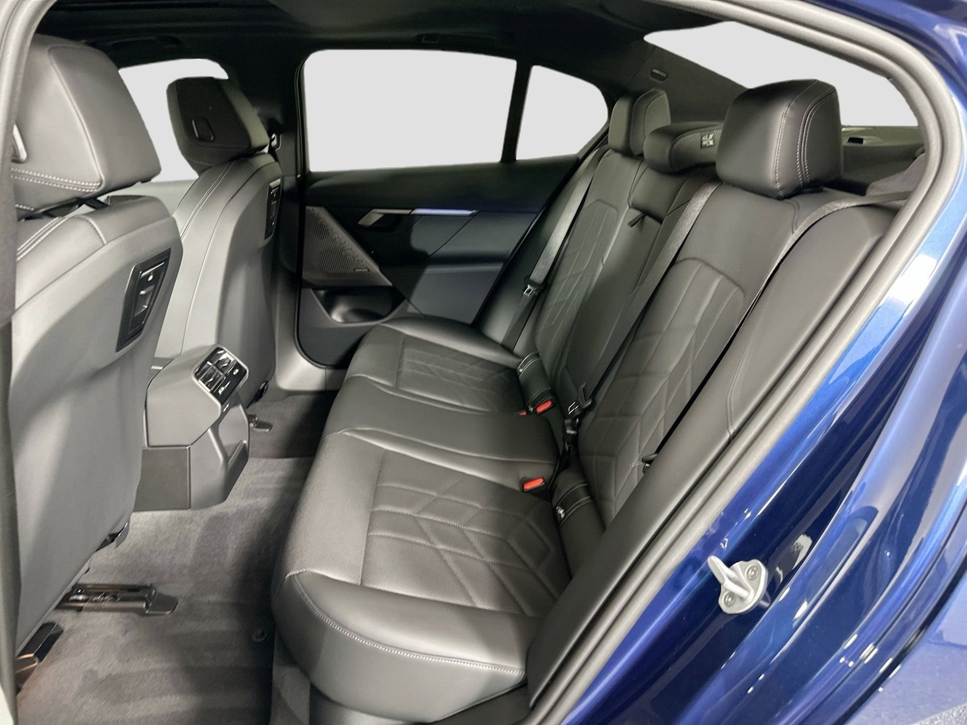 Used 2025 BMW 530i image 20