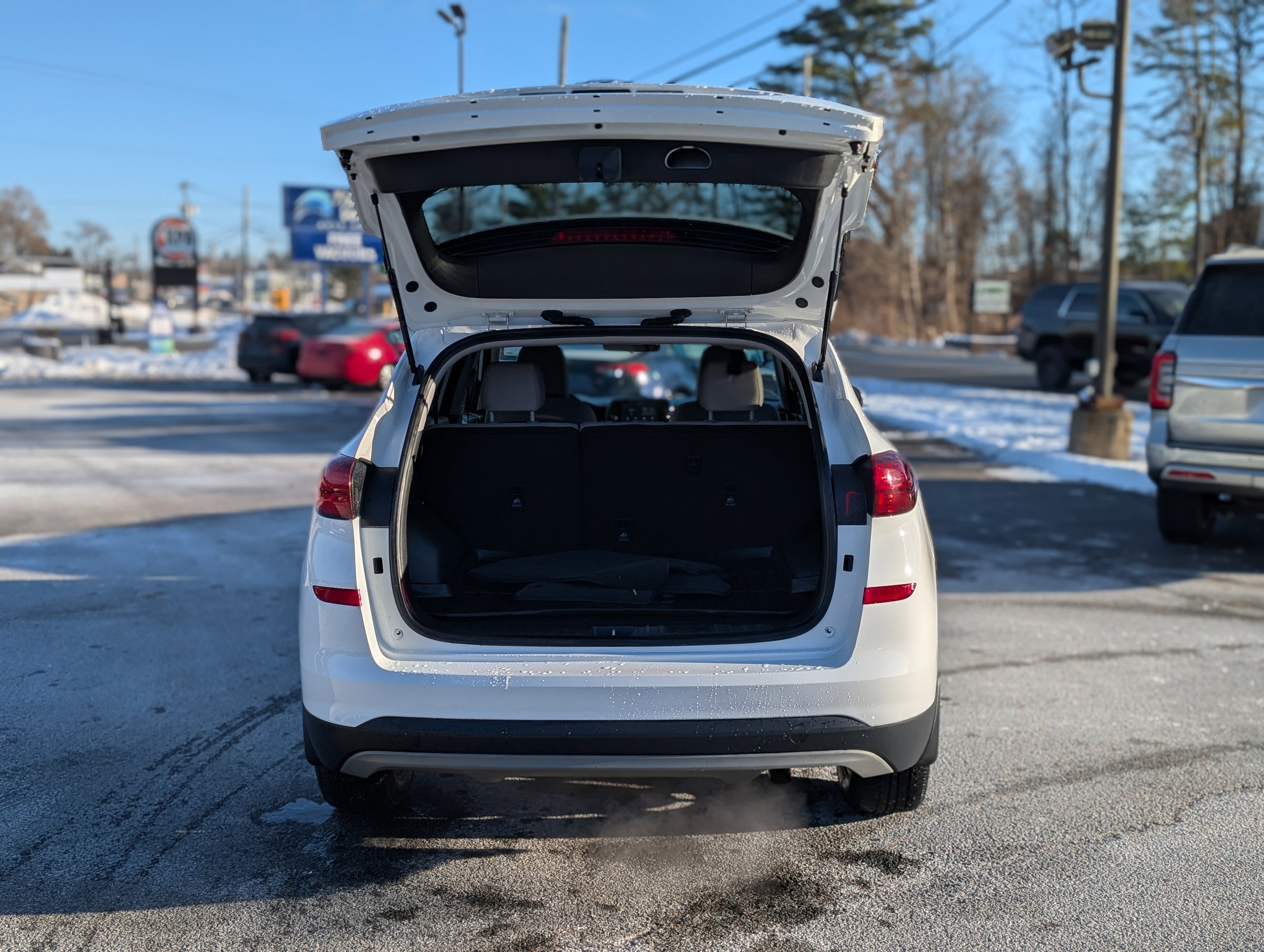 Used 2019 Hyundai Tucson SE image 30