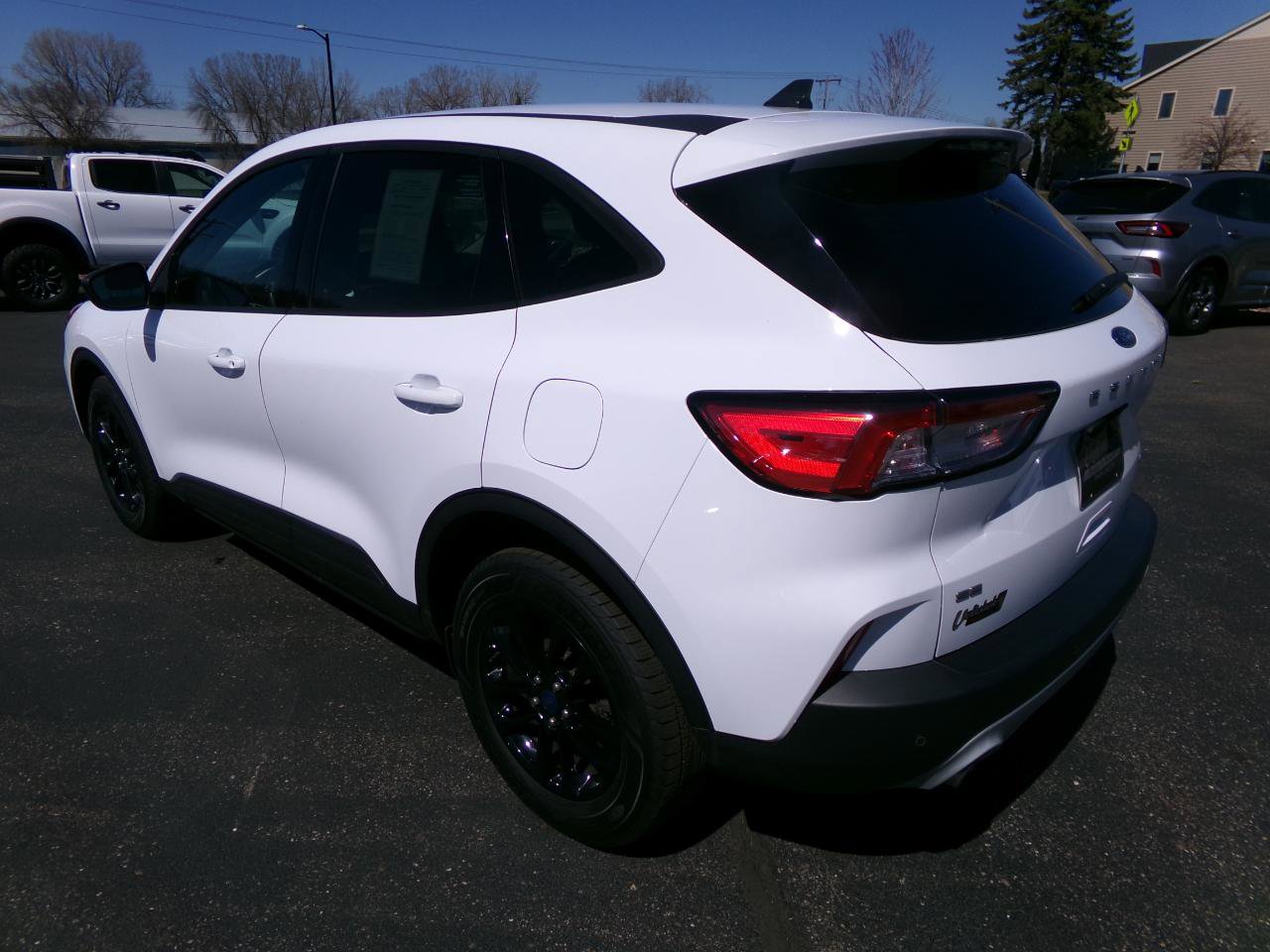 Used 2020 Ford Escape SE Sport image 8