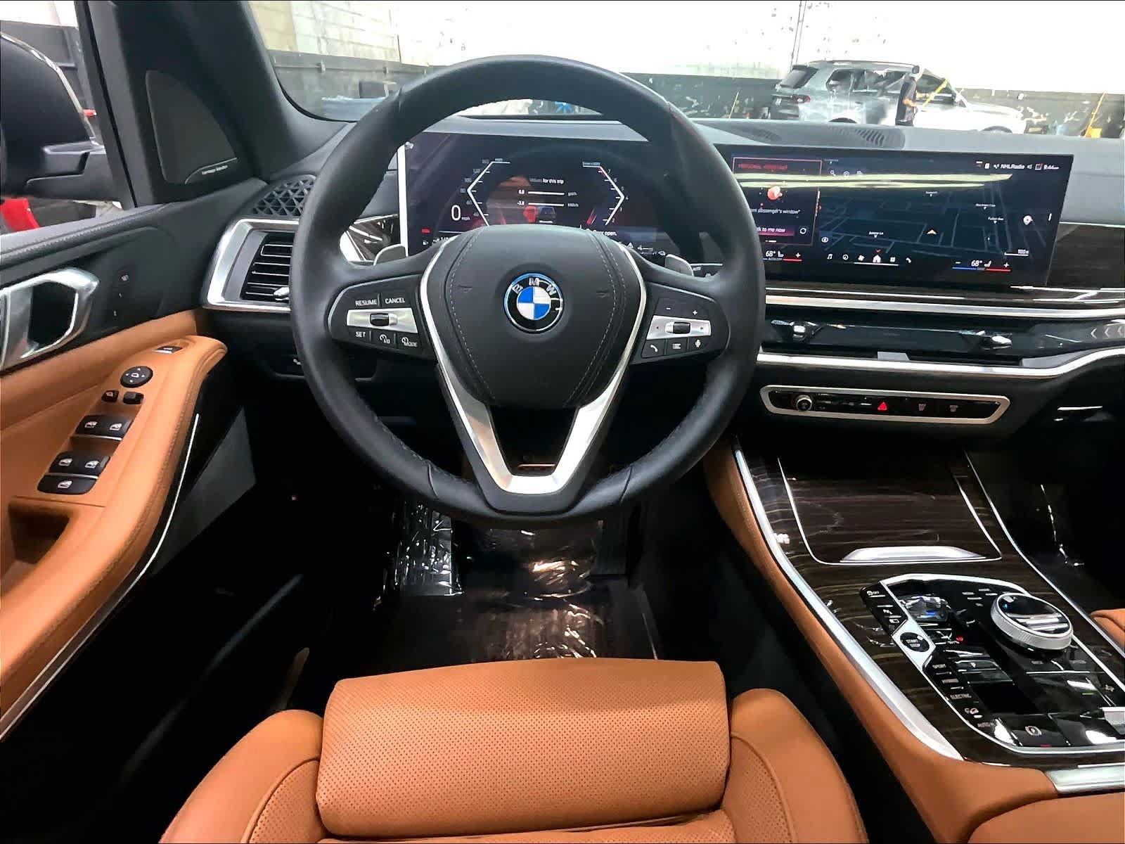 Used 2026 BMW X5 xDrive50e w/ Executive Package AWD/4WD image 8