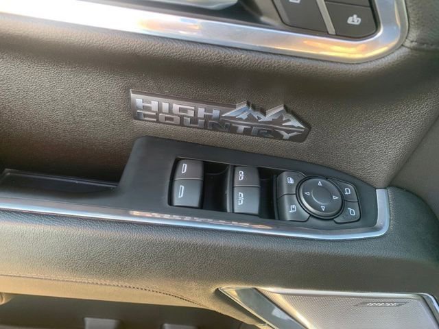 Used 2023 Chevrolet Silverado 1500 High Country AWD/4WD image 13