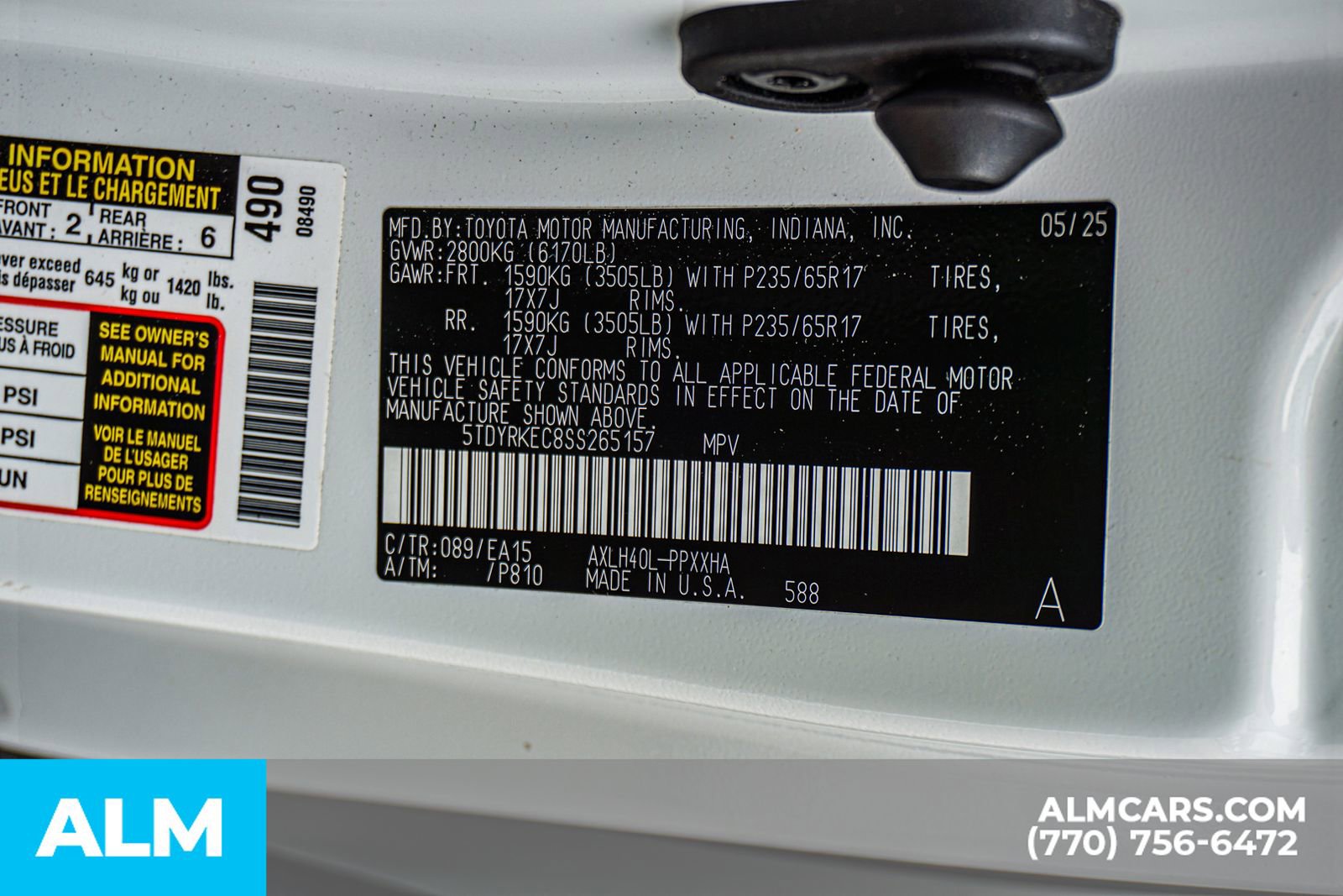 Used 2025 Toyota Sienna XLE FWD image 62