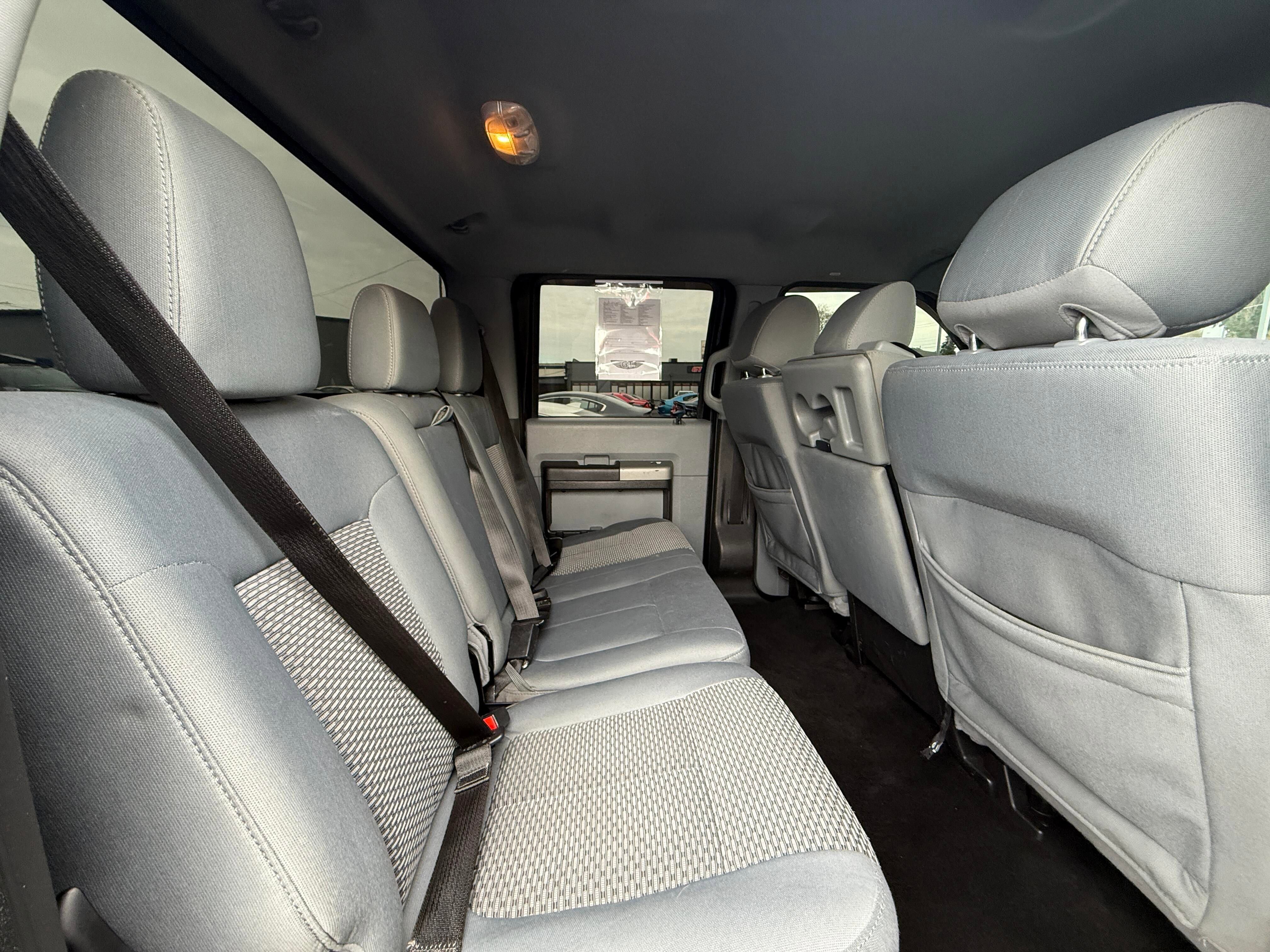 Used 2015 Ford F250 XLT w/ Camper Package image 12