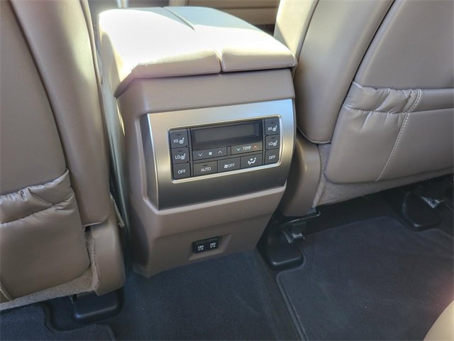 Used 2023 Lexus GX 460 Luxury image 21