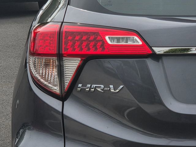 Used 2021 Honda HR-V LX image 32