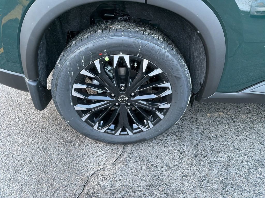 New 2026 Nissan Rogue SV image 13