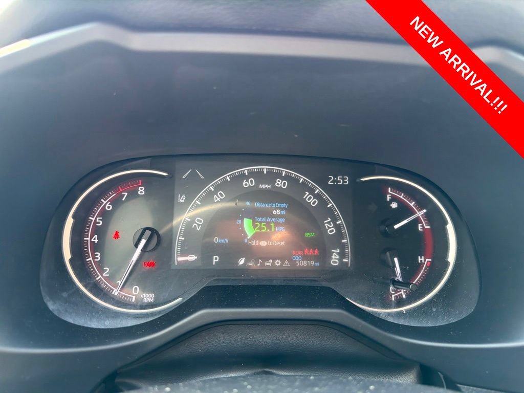 Used 2025 Toyota RAV4 XLE Premium FWD image 10