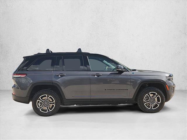 Used 2022 Jeep Grand Cherokee Trailhawk AWD/4WD image 4