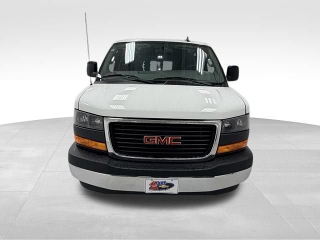 Certified 2025 GMC Savana 2500 w/ Driver Convenience Package RWD image 6