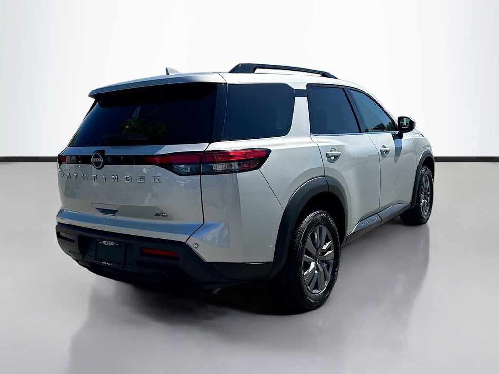 Certified 2025 Nissan Pathfinder SV AWD/4WD image 9