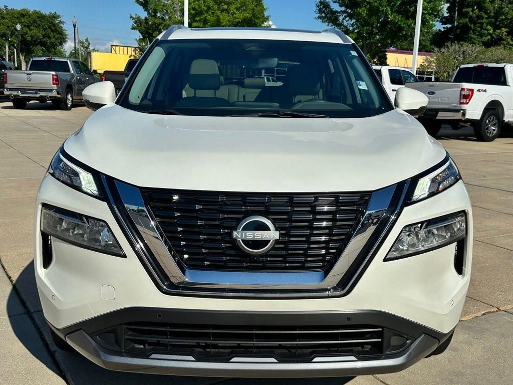 Used 2023 Nissan Rogue SL w/ SL Premium Package AWD/4WD image 2