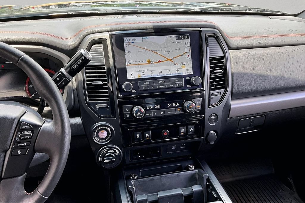 Used 2024 Nissan Titan PRO-4X w/ Pro-4x Convenience Package AWD/4WD image 11