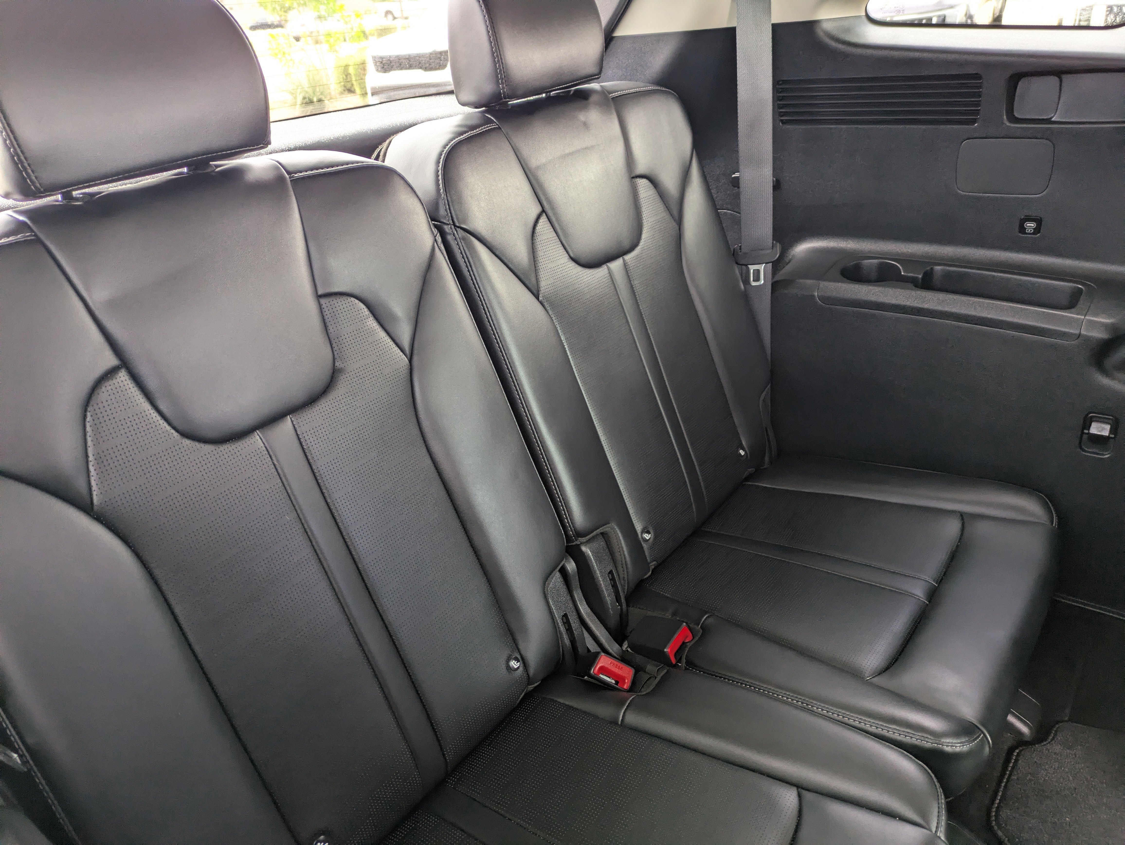 Certified 2025 Kia Sorento EX image 15