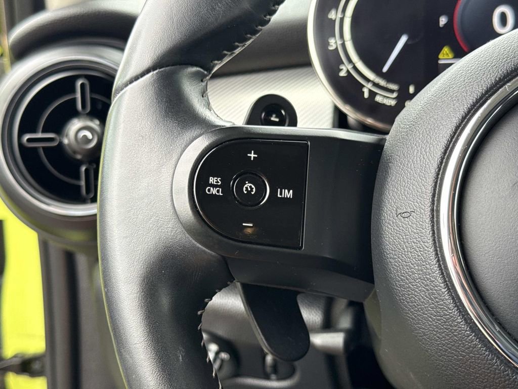 Used 2024 MINI Cooper S image 30