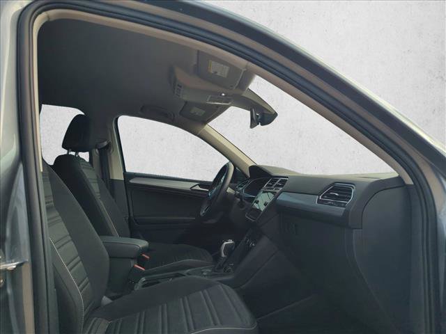 Used 2024 Volkswagen Tiguan S image 15
