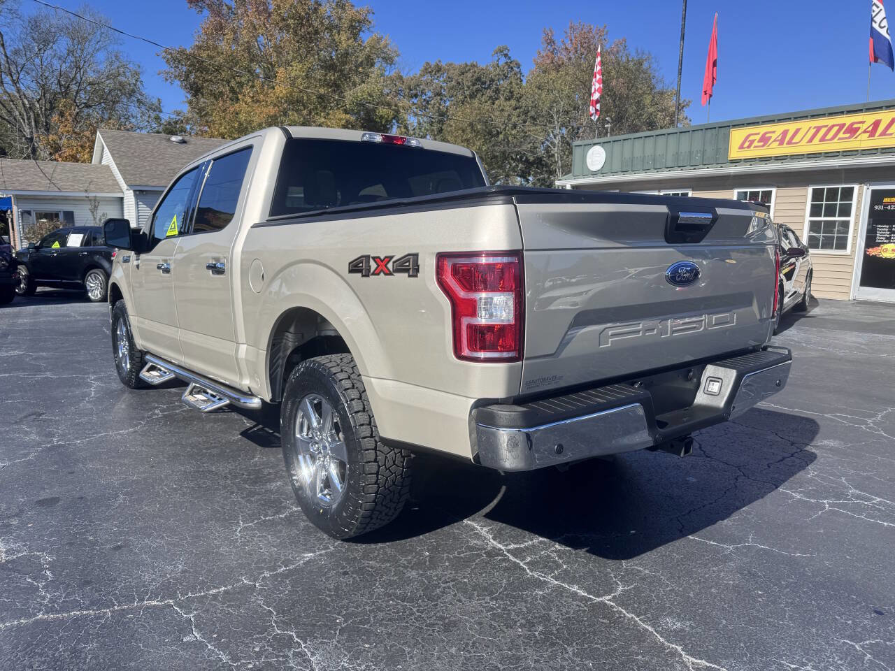 Used 2018 Ford F150 XLT w/ Equipment Group 302A Luxury image 4