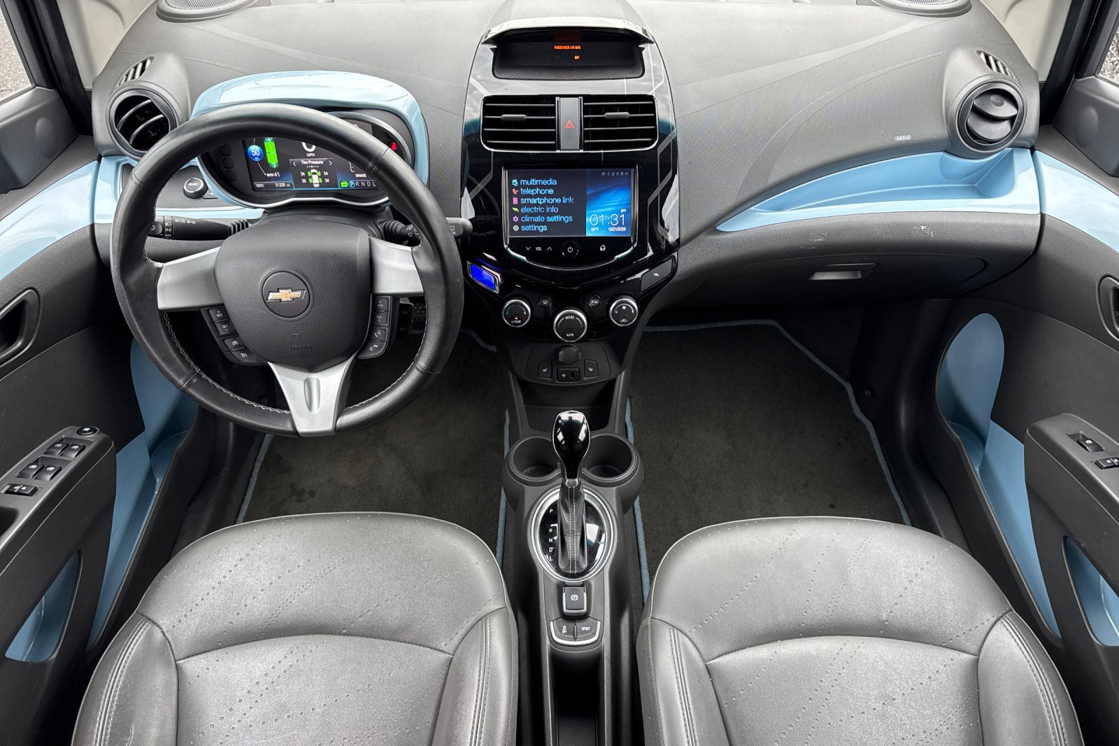 Used 2014 Chevrolet Spark LT FWD image 16