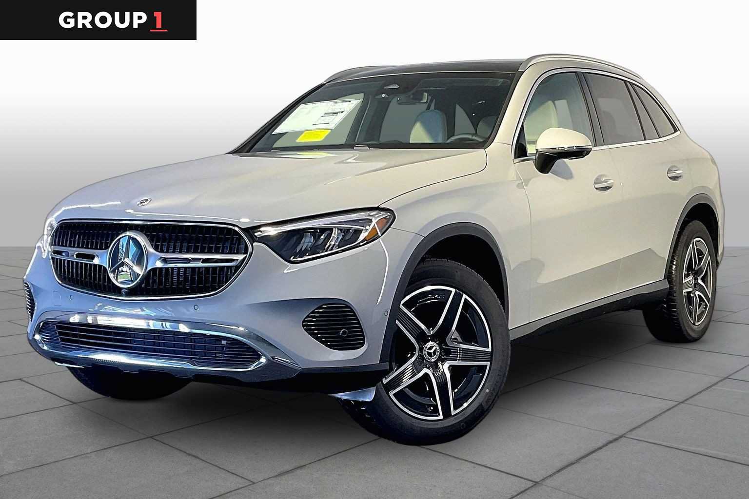 New 2027 Mercedes-Benz GLC 300 4MATIC image 1