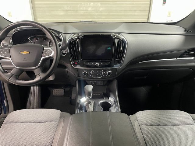 Used 2023 Chevrolet Traverse LT AWD/4WD image 13