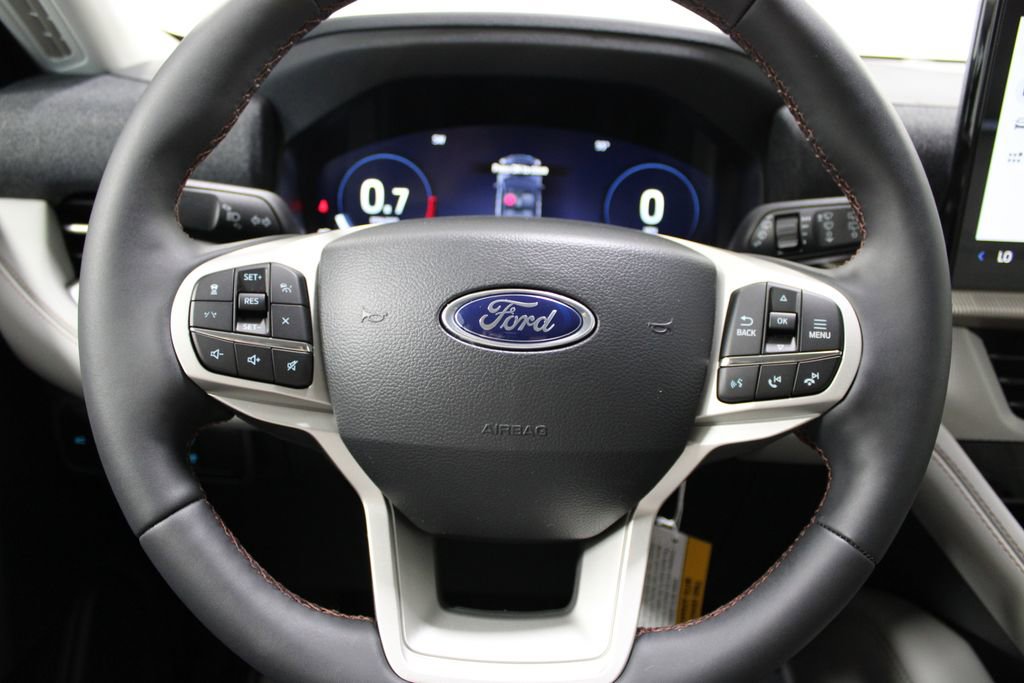 New 2026 Ford Explorer Active image 38