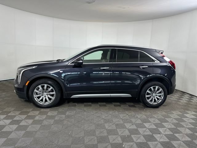 Used 2023 Cadillac XT4 Premium Luxury image 6