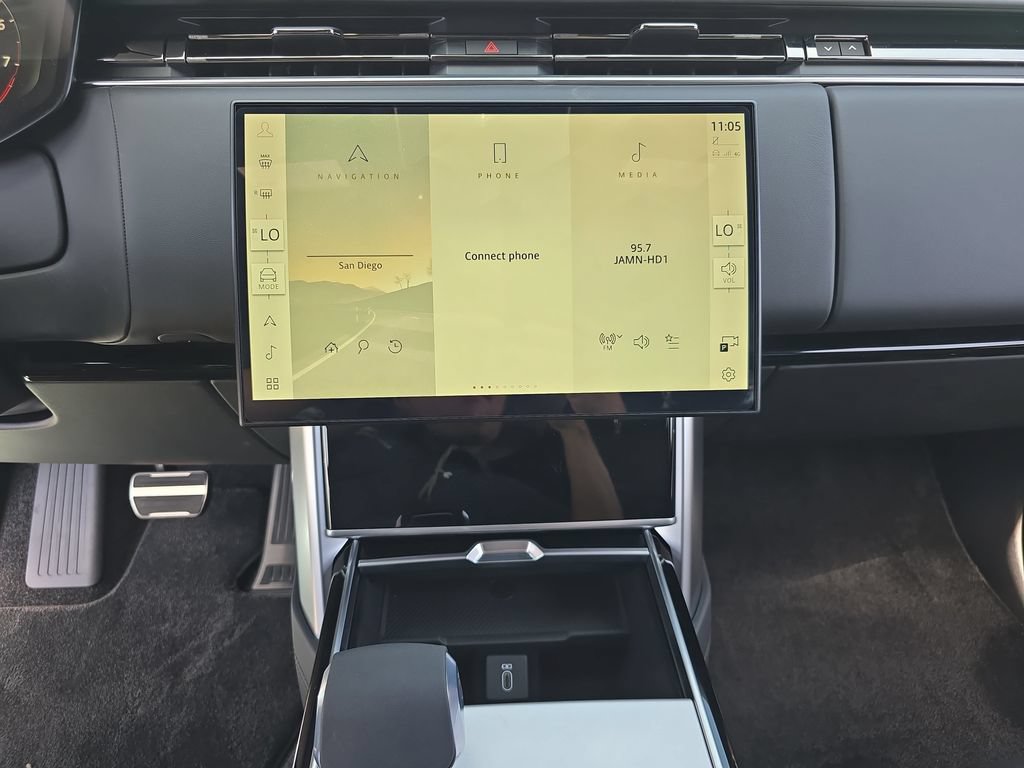 New 2026 Land Rover Range Rover SE AWD/4WD image 21