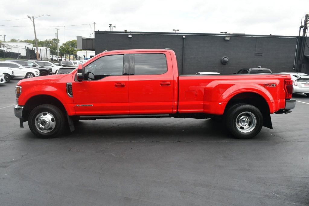 Used 2021 Ford F350 Lariat w/ Lariat Ultimate Package AWD/4WD image 3