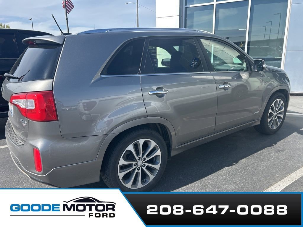 Used 2015 Kia Sorento SX image 3